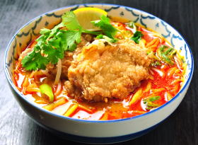 ラーメン 福井県 福井市 香花3