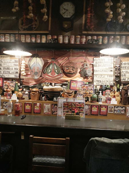 手作りなアジアン店内　福井市　香花
